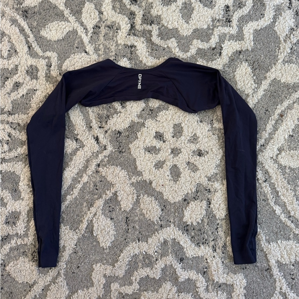 DFYNE Defy Women's Long Sleeve Shrug